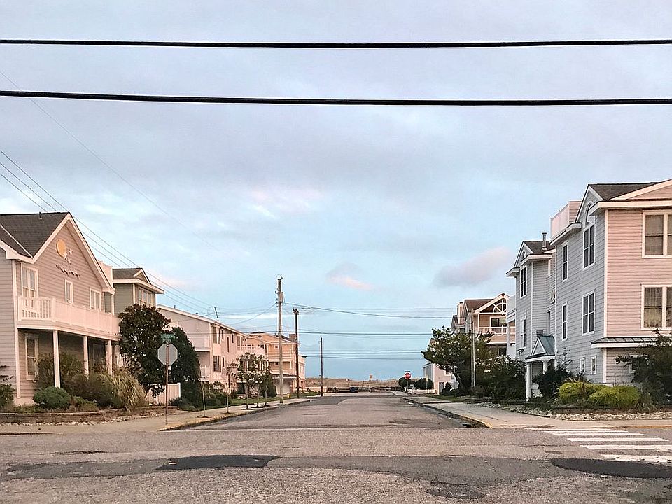 Walk to beach