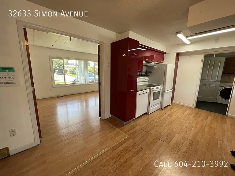 32633 Simon Ave — Photo 3