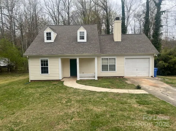 437 Cedarcroft Dr, Mooresville, NC 28115