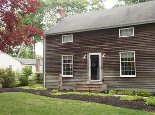 73 Old Neck Rd, Center Moriches, NY 11934