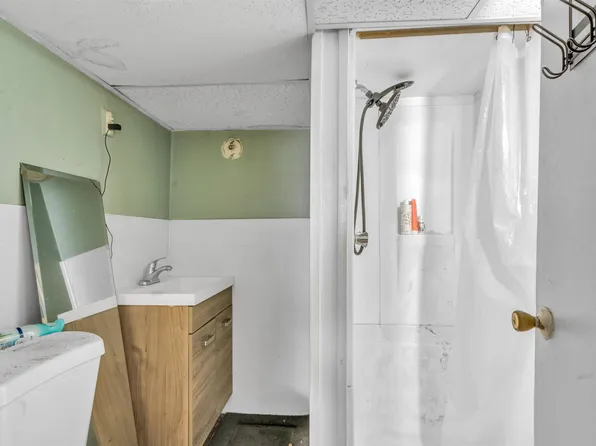 807 73rd Street image 11 of 16