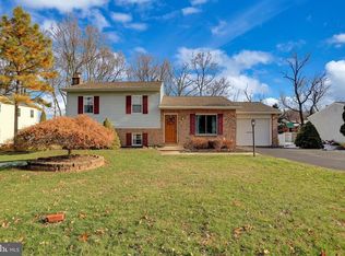 3610 Harrowgate Rd, York, PA 17402