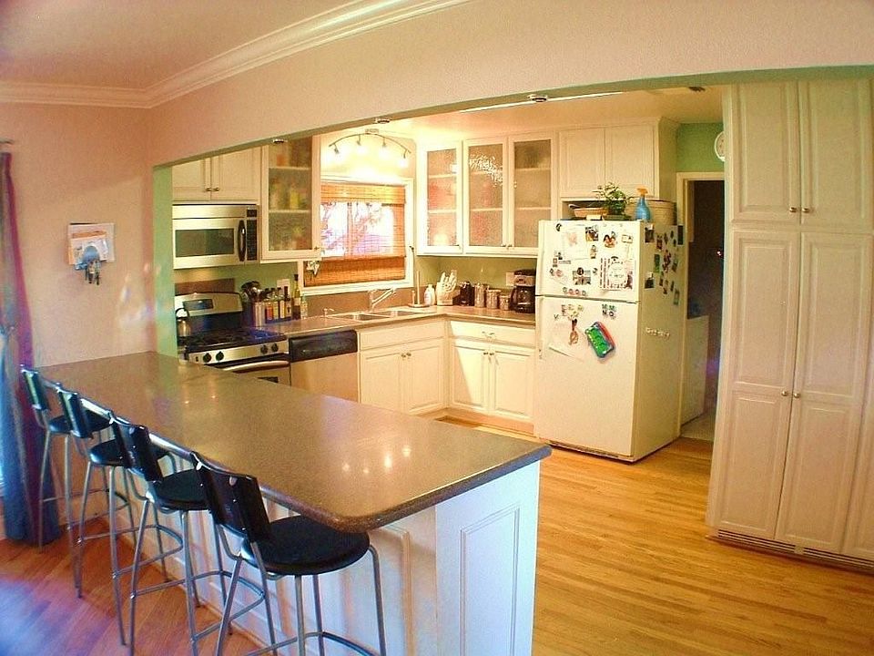 2nd image of 1594 Tibidabo Dr