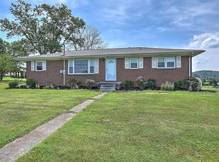 166 Hillside Dr, Jonesborough, TN 37659