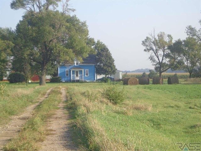 1st image of 47116 294th St