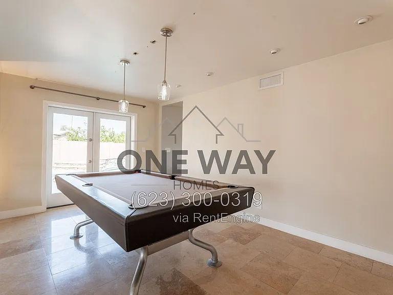 1325 W Lobo Ave — Photo 10