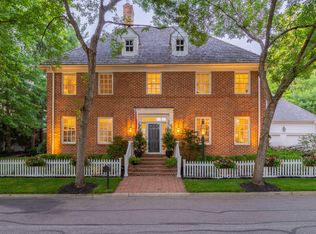 7534 King George Dr, New Albany, OH 43054