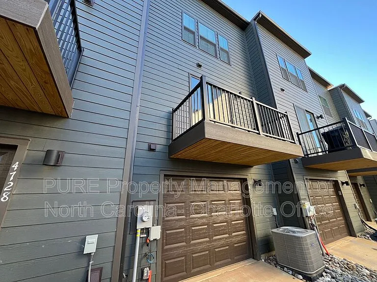 4730 Chastain Ave — Photo 22