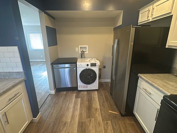 2nd image of 2368 Marcia Dr