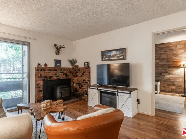 2499 Sierra Nevada Rd #R2, Mammoth Lakes, CA 93546