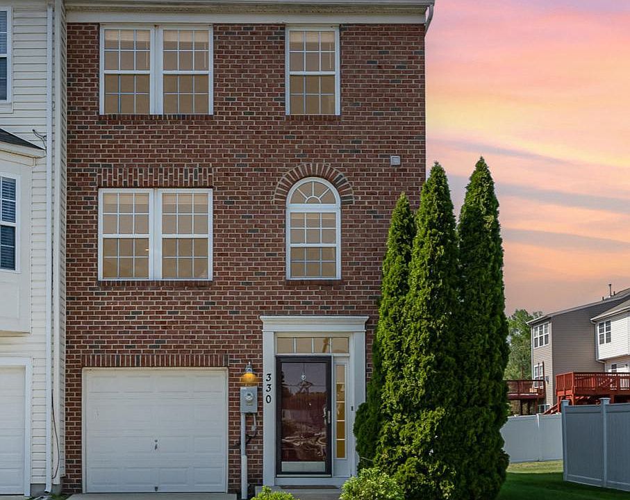 1st image of 330 Kestrel Dr
