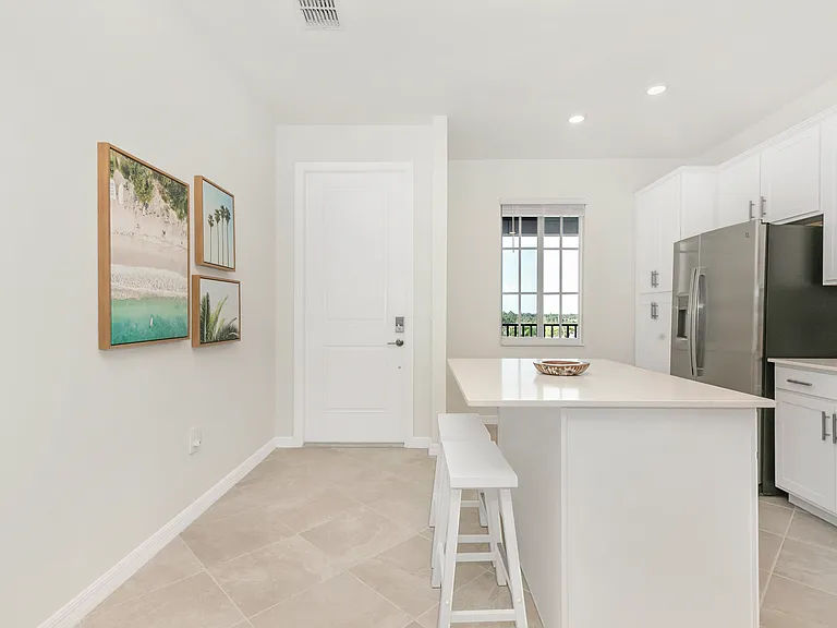 12320 Wellen Golf St #403 — Photo 4