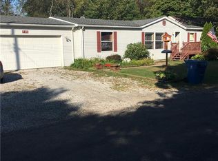 948 Milo White Dr, Akron, OH 44312