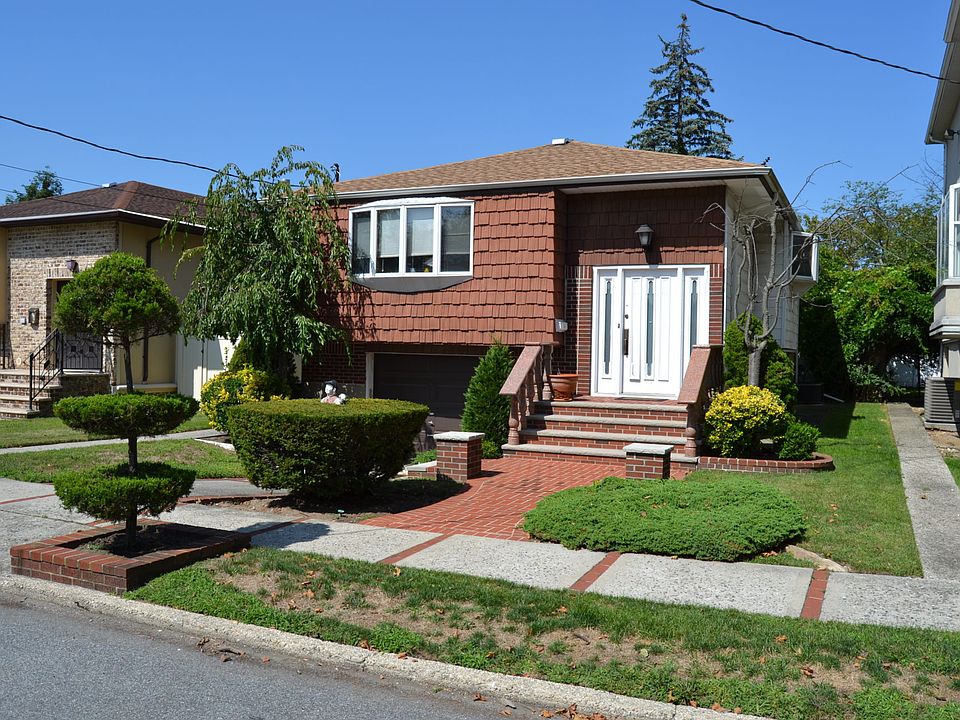 1st image of 31 Bassett Ave