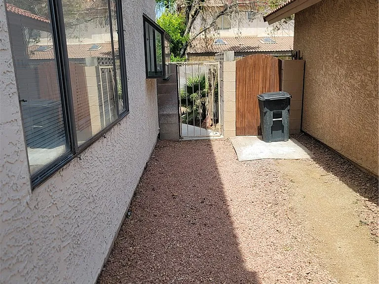 6444 Deadwood Rd — Photo 11