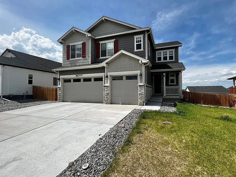 5636 Bay Hill Dr — Photo 2