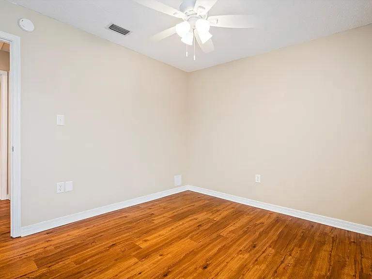 7245 Pecan Terrace Dr — Photo 17