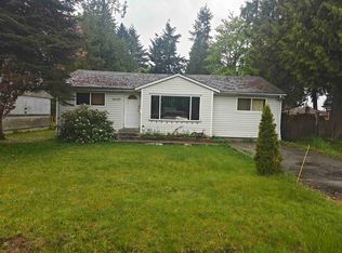 10337 146th St, Surrey, BC V3R3T3