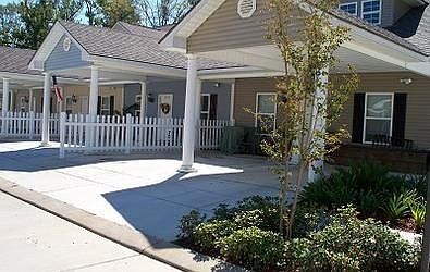 1st image of 12166 Village Dr