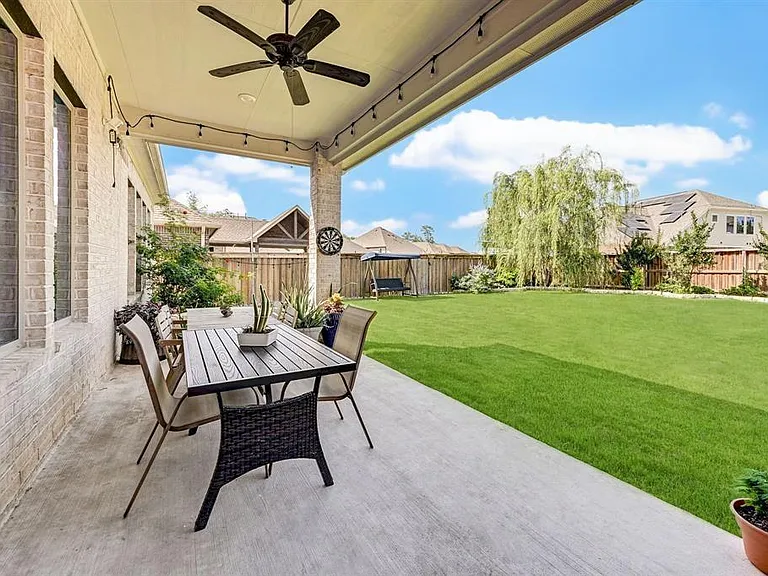 4221 Davis Oak Dr — Photo 19