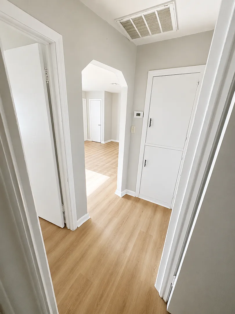 Welcome to Your Next Home with Harvest Management — Photo 4