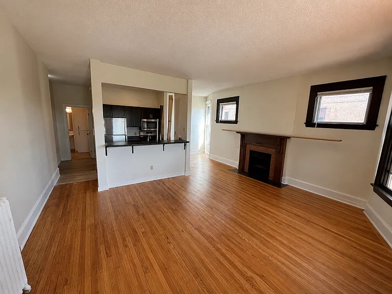 2101 Blaisdell Ave #402 — Photo 1