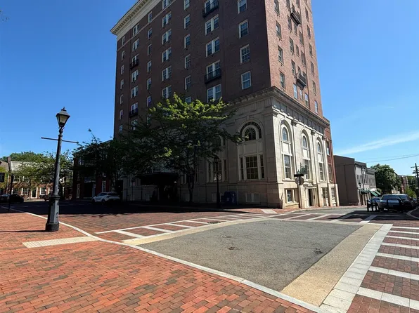 500 Court Sq APT 602, Charlottesville, VA 22902
