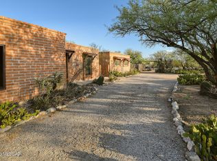 3520 N Melpomene Way, Tucson, AZ 85749