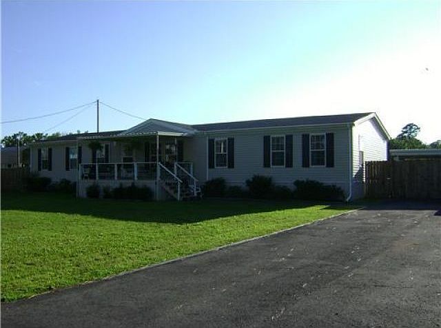 1st image of 8442 Woodlands Trl