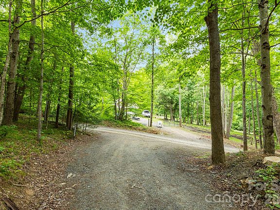 5th image of 108 High Top Mountain Rd #A & B