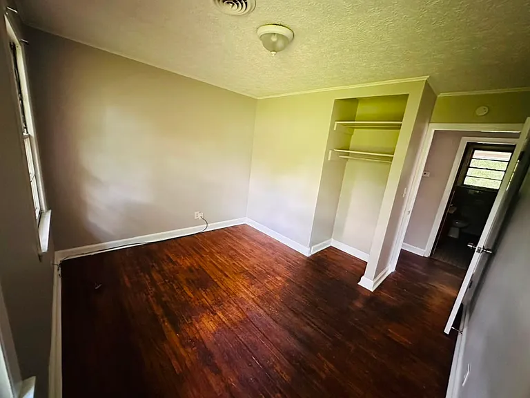 262 Perry Hill Rd — Photo 17
