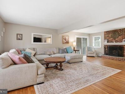 5 Embry Ct, Newark, DE, 19711