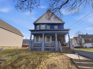 2463 W Chambers St #2465, Milwaukee, WI 53206