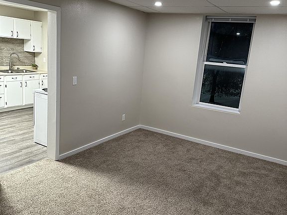 2nd image of 204 4th Ave #304