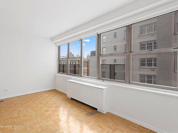 4th image of 155 W 68th St APT 1716