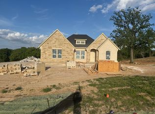 128 Oak Grove Way, Springtown, TX 76082