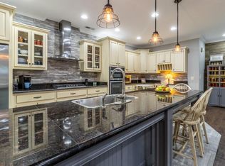 129 Kensington Dr SE, Calhoun, GA 30701