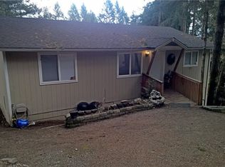 10 NE Schooner Pl, Belfair, WA 98528