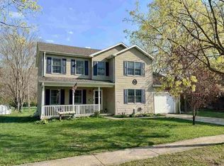 312 E Plum St, Centerville, IN 47330