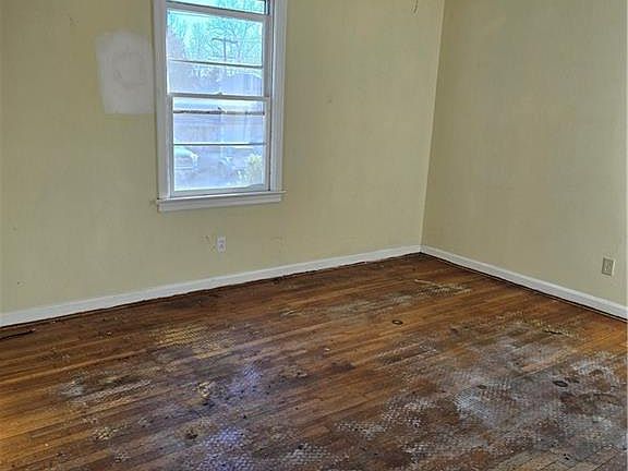 3rd image of 1208 20th St