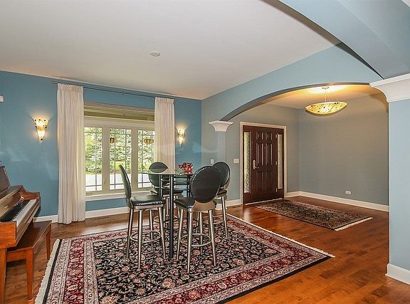 3rd image of 5111 N Dupont Ave