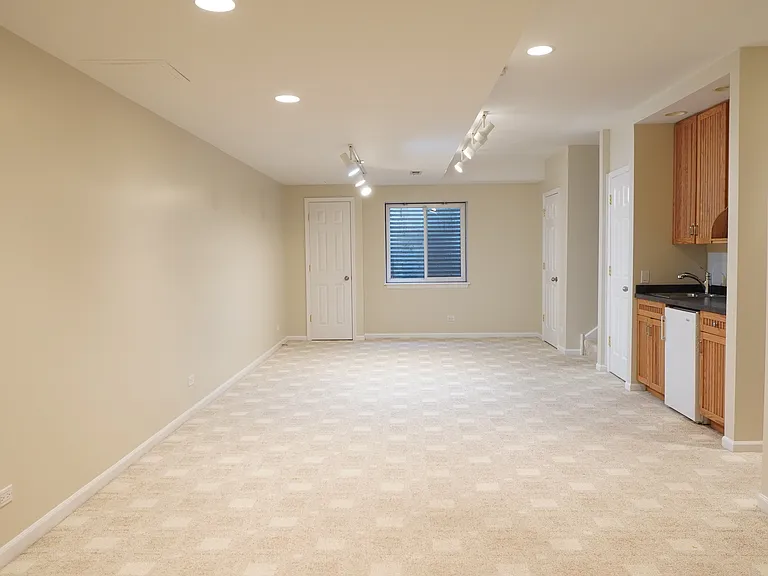 2664 Goldenrod Ln — Photo 23