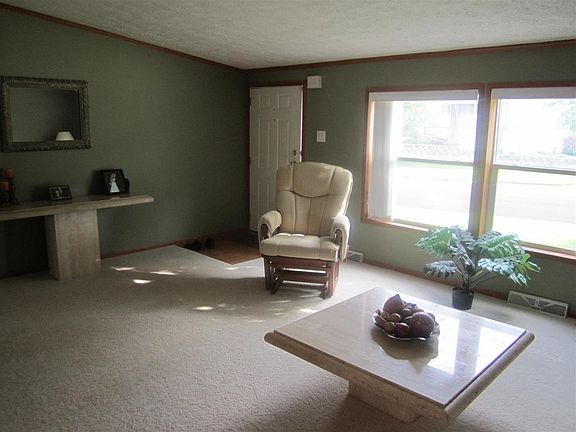 2nd image of 8412 Tamarack Dr