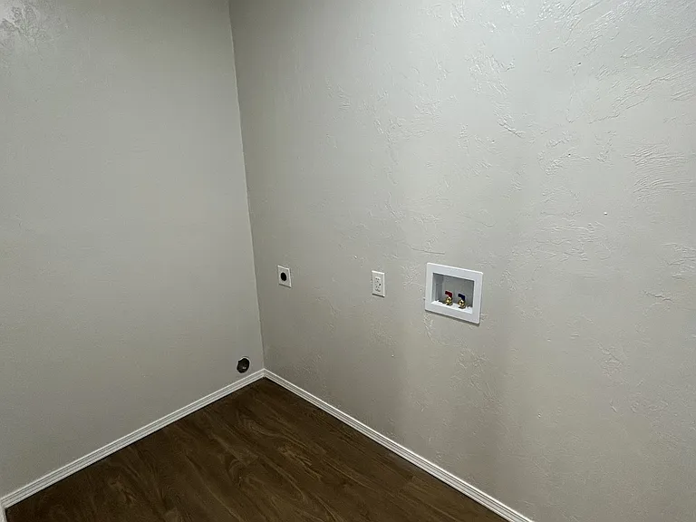 711 W Hill St #1 — Photo 8
