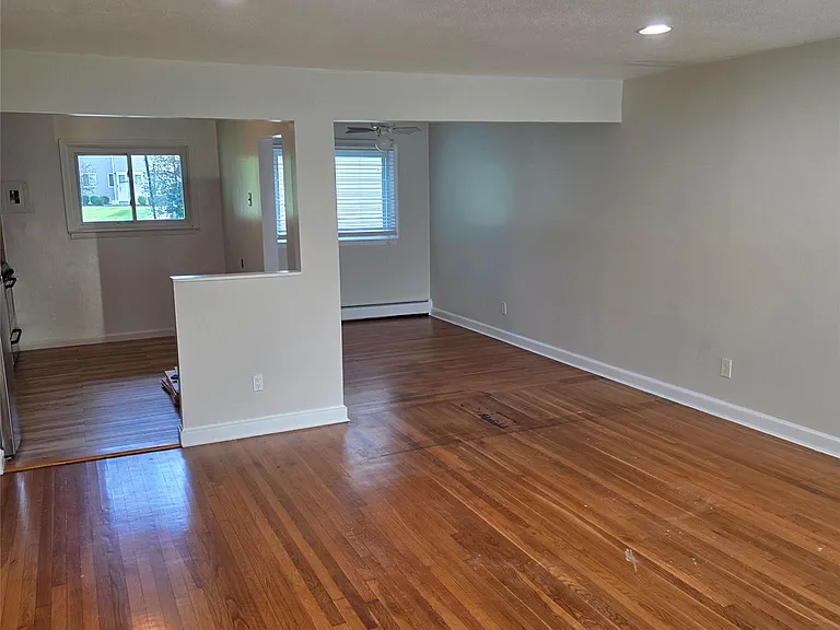 3 Fishkill Glen Dr #A — Photo 4