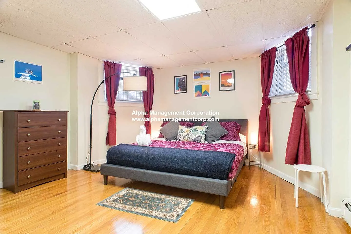 4 bed, 2.5 bath, $4,950 — Photo 1