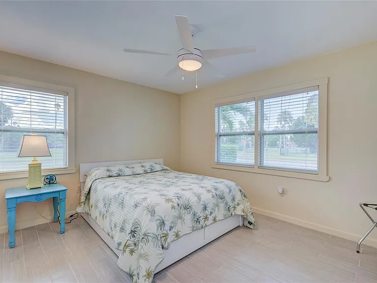 3200 W De Bazan Ave — Photo 14