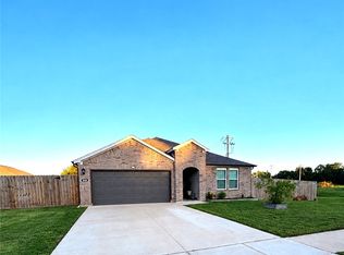800 Buffalo Ave, Gentry, AR 72734