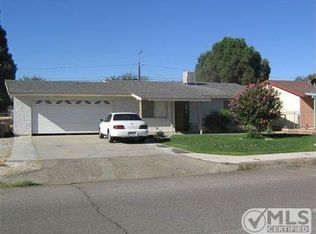 16355 Chestnut St, Hesperia, CA 92345