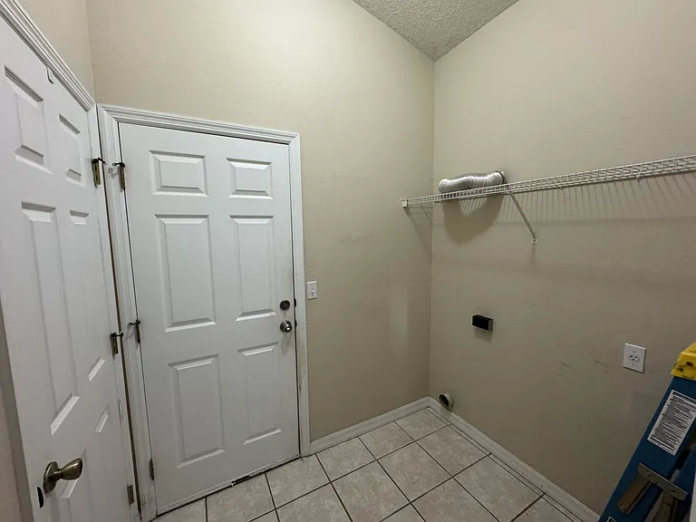 4190 Bear Gully Rd — Photo 23